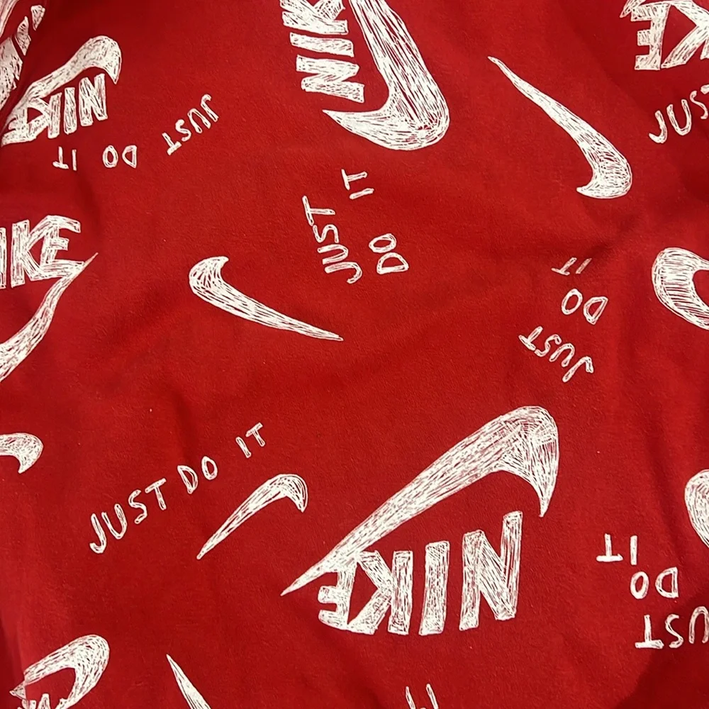 Nike Hoodie - Picture 4 of 8